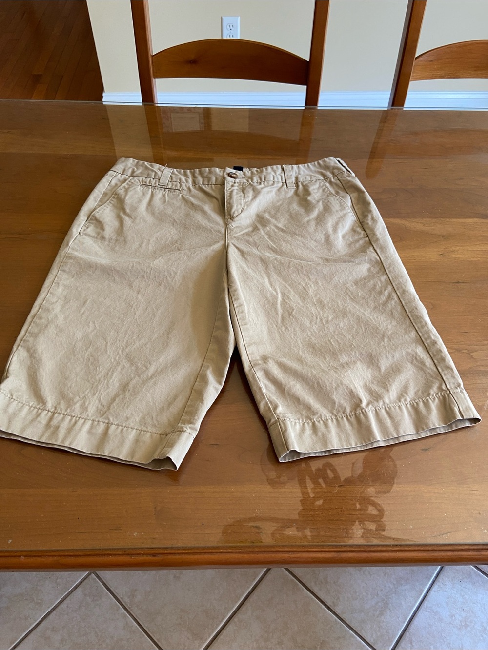 Tommy Hilfiger Women’s Beige Flat Front Cotton Shorts
